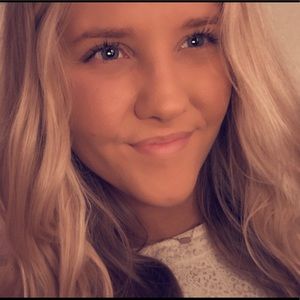 Meet your Posher, Molly